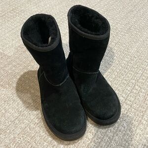 Kids Koolaburra by Ugg boots
